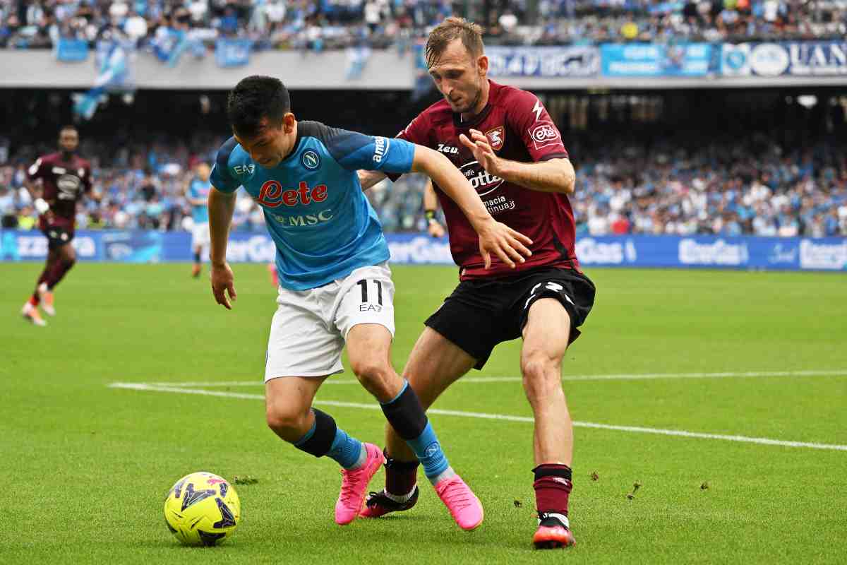 Lozano in azione contro la Salernitana 