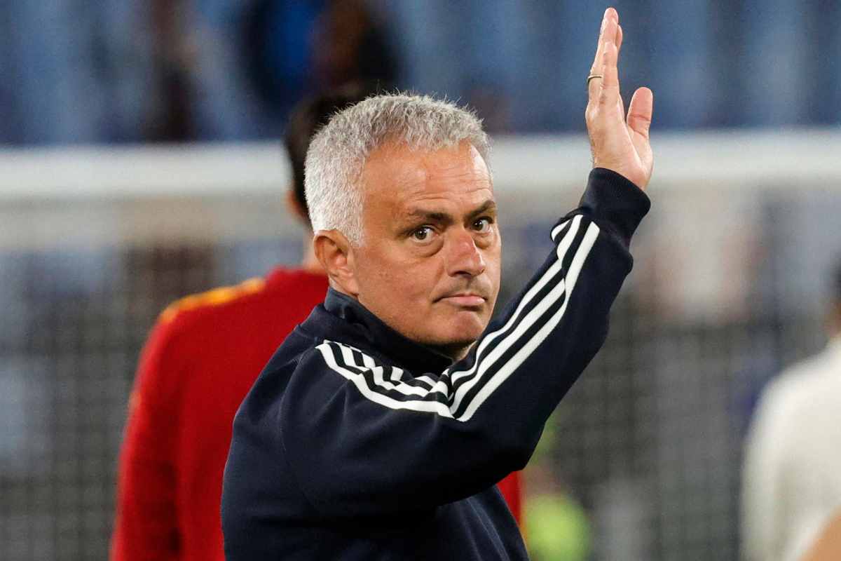 squalifica mourinho roma chiffi