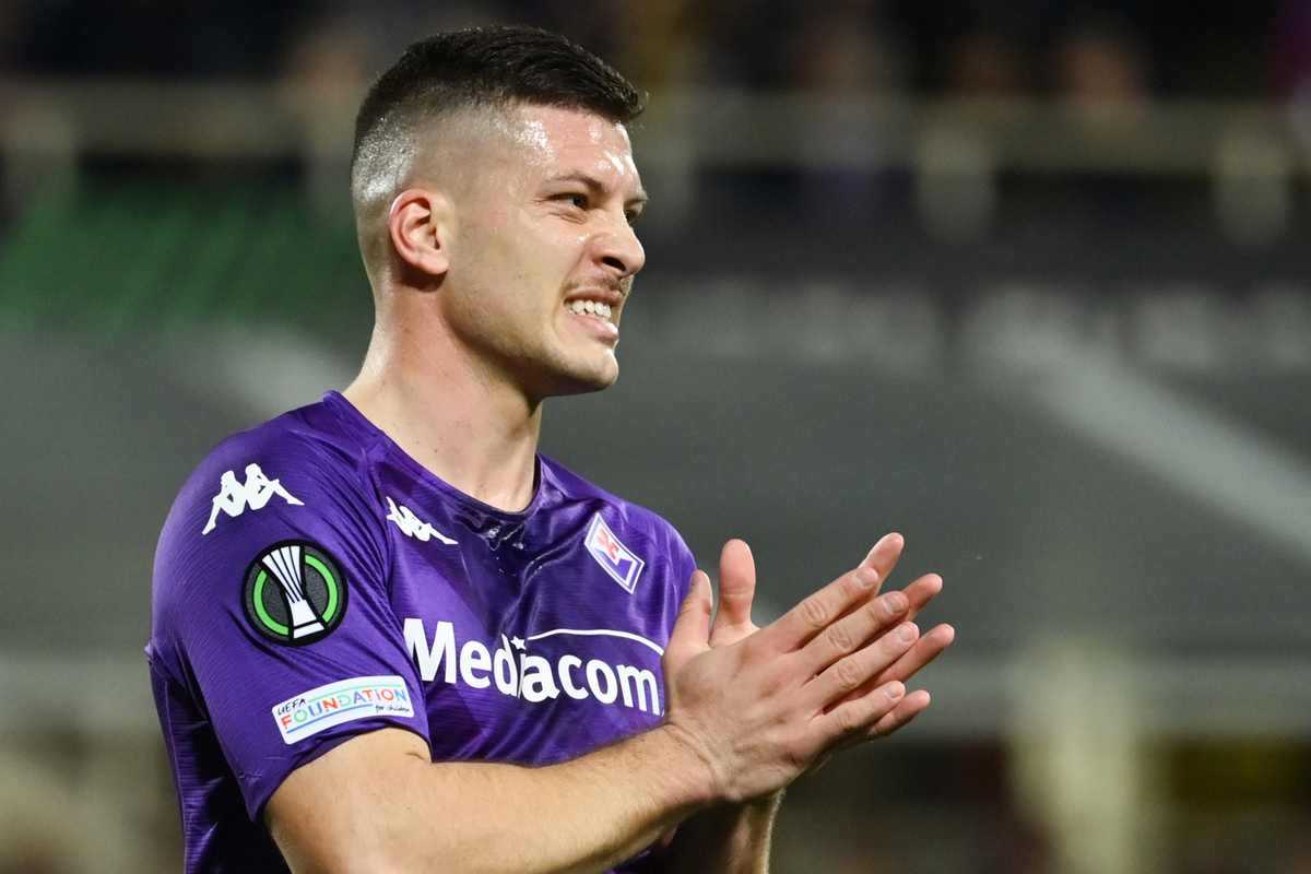 Calciomercato Milan Pioli Giroud Ekitike Jovic