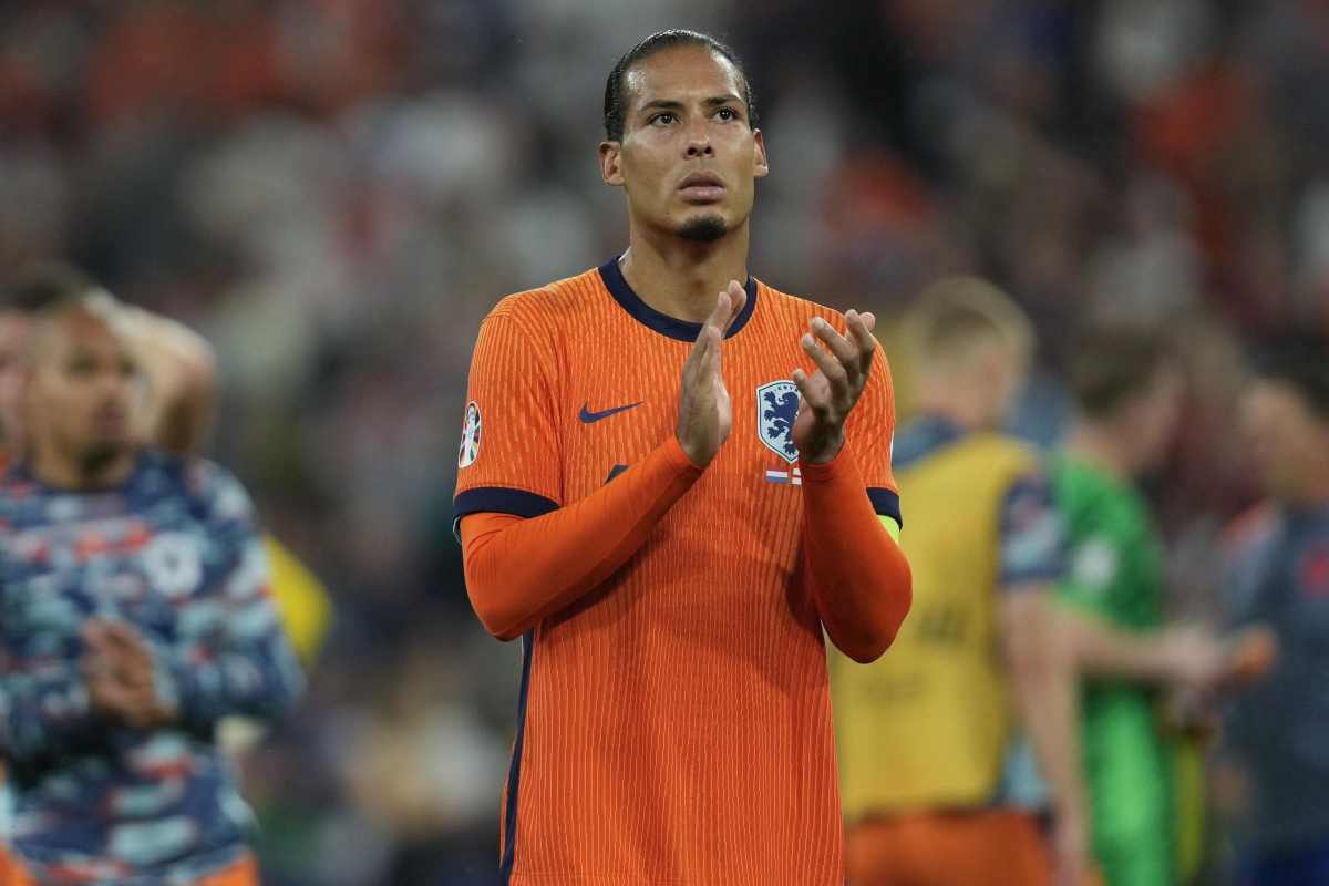 Calciomercato Inter, idea van Dijk a parametro zero dal Liverpool per il 2025