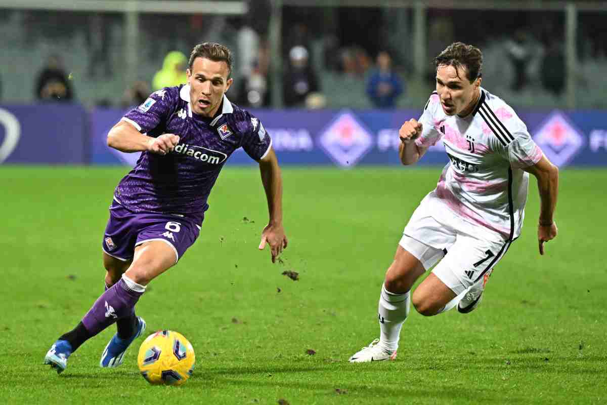 Arthur con la maglia della Fiorentina