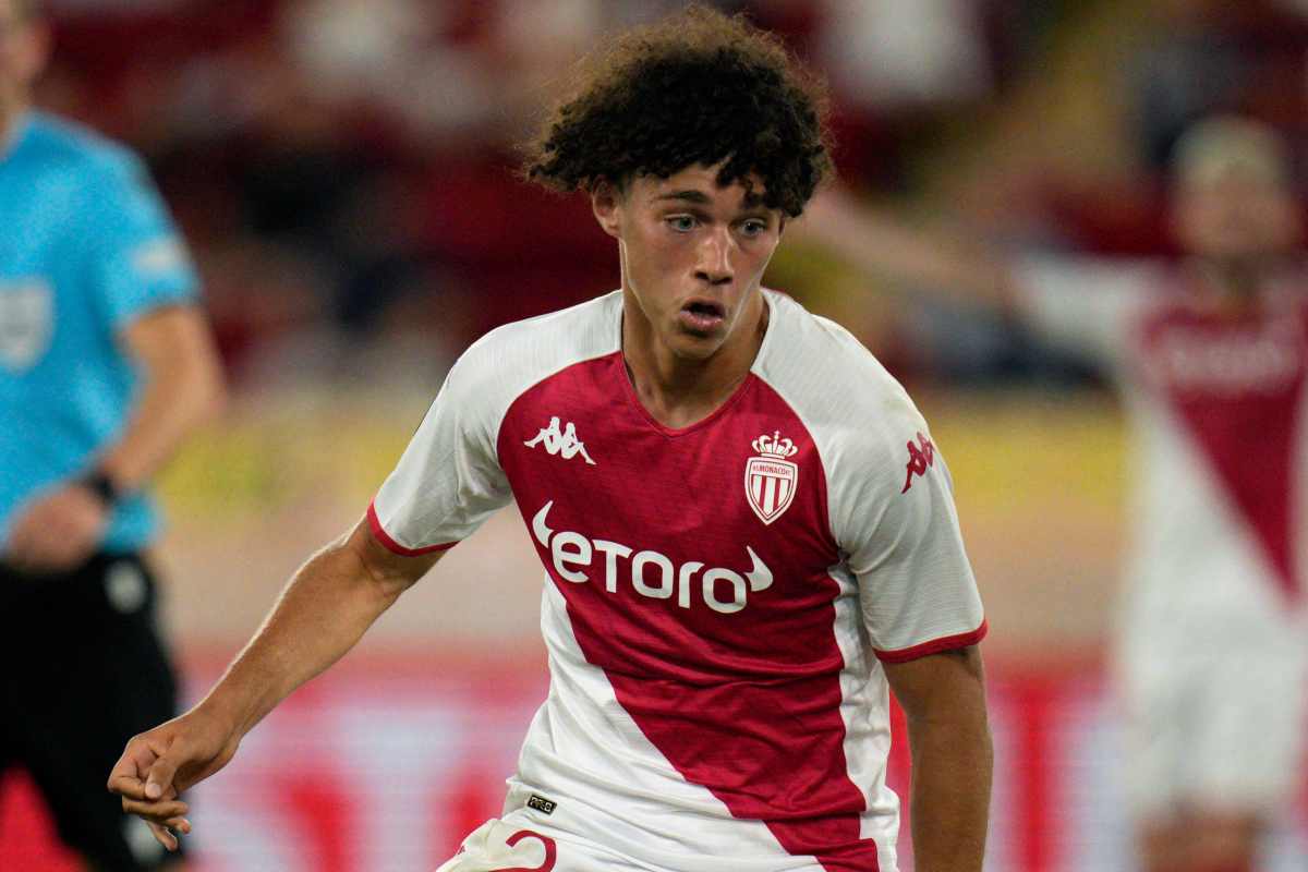 Akliouche in campo con il Monaco