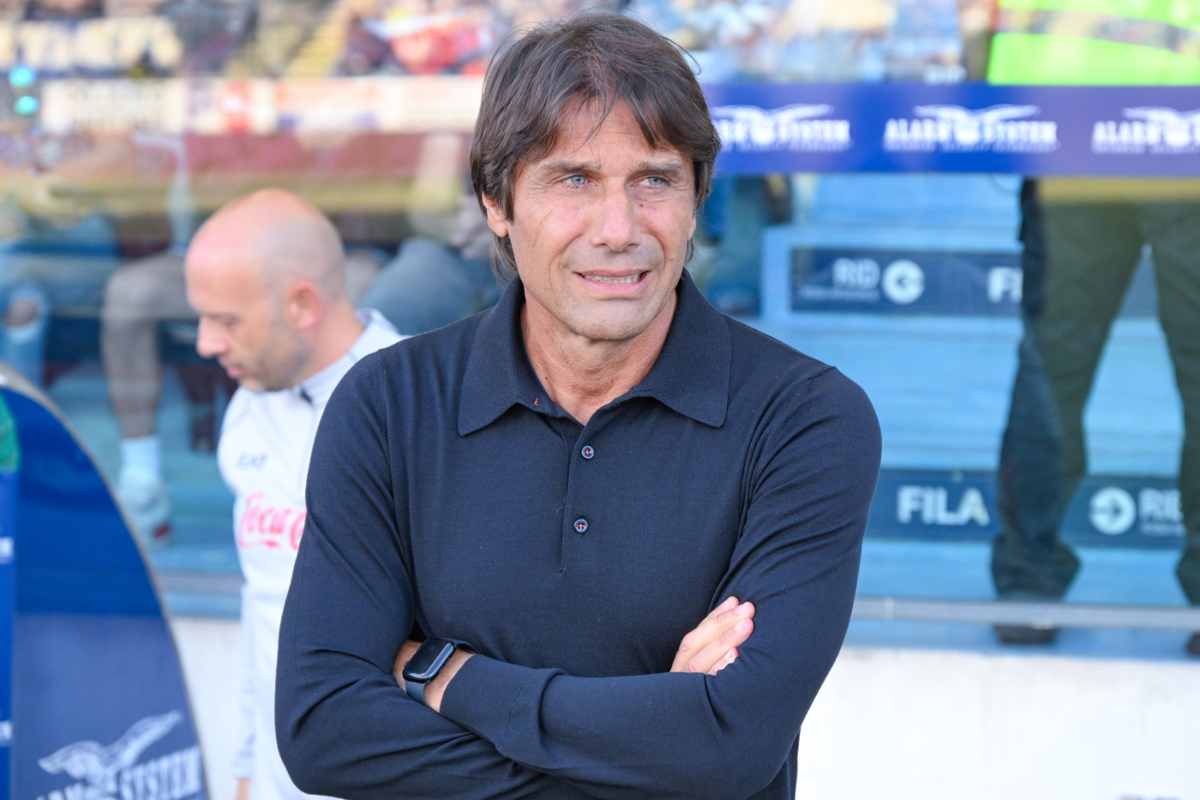 La strategia del Napoli per far contento Conte sul mercato