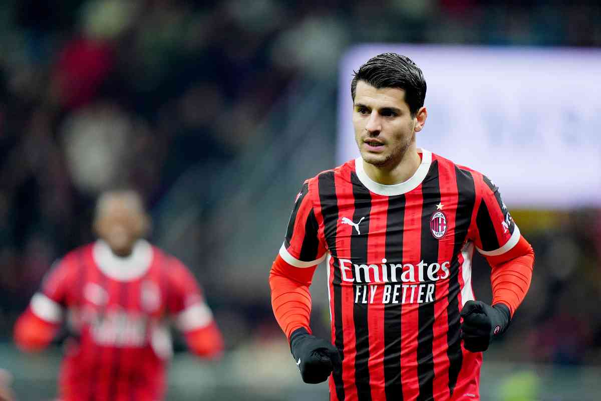 alvaro morata con la maglia del milan